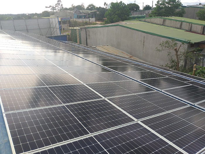 Hoàn thành hệ thống năng lượng mặt trời hòa lưới áp mái 90kWp tại Đắk Nông 4